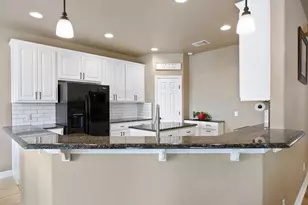 208 Dawn Dr, Liberty Hill, TX 78642 - Photo 13