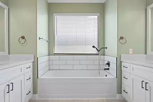 208 Dawn Dr, Liberty Hill, TX 78642 - Photo 19