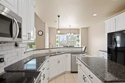 208 Dawn Drive, Liberty Hill, TX 78642 - Photo 15