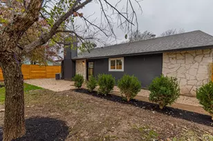 12811 Copper Cliff Ave, Austin, TX 78727 - Photo 29