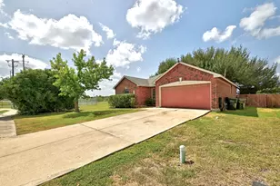 630 Masonwood Dr, Kyle, TX 78640 - Photo 31