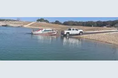 21505 Cardinal Avenue, Leander, TX 78645 - Photo 9