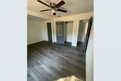 613 S Saunders Street, Seguin, TX 78155 - Photo 9