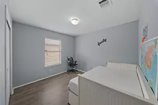 111 Lynn Crest Bend, Buda, TX 78610 - Photo 7