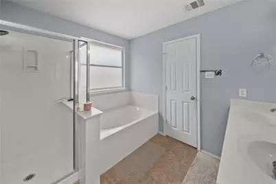 111 Lynn Crest Bend, Buda, TX 78610 - Photo 11