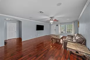 111 Lynn Crest Bend, Buda, TX 78610 - Photo 3