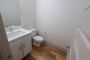 2101 Town Centre Dr, Round Rock, TX 78664 - Photo 9