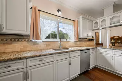 5015 Little Valley Road, Leander, TX 78641 - Photo 9