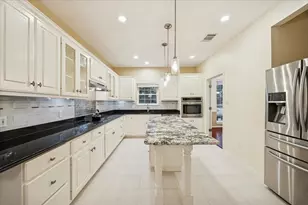 317 Colorado Dr, Cedar Creek, TX 78612 - Photo 7