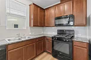 7116 Silver Star Ln, Austin, TX 78744 - Photo 11