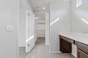 7116 Silver Star Ln, Austin, TX 78744 - Photo 17