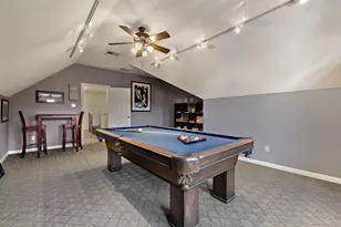 2057 Golden Bear Dr, Round Rock, TX 78664 - Photo 31