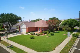 2621 Deer Stand Loop, San Marcos, TX 78666 - Photo 3