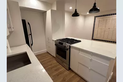 505 W 7th Street #114, Austin, TX 78701 - Photo 5