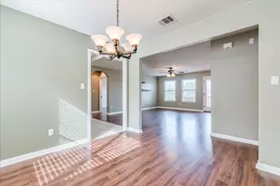 21506 Patton Ave, Lago Vista, TX 78645 - Photo 11