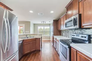 21506 Patton Ave, Lago Vista, TX 78645 - Photo 9