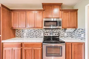 21506 Patton Ave, Lago Vista, TX 78645 - Photo 7