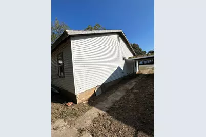 705 E Highway 82, Nocona, TX 76255 - Photo 3