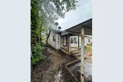 705 E Highway 82, Nocona, TX 76255 - Photo 9