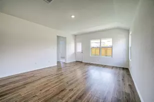 108 Montego St, Hutto, TX 78634 - Photo 11