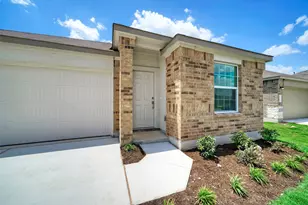 108 Montego St, Hutto, TX 78634 - Photo 3