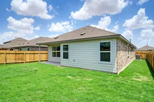 108 Montego St, Hutto, TX 78634 - Photo 29