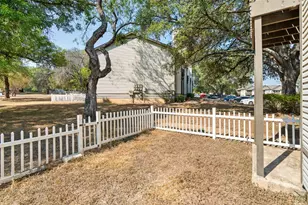 1806 River Crossing Cr Circle, Austin, TX 78741 - Photo 21