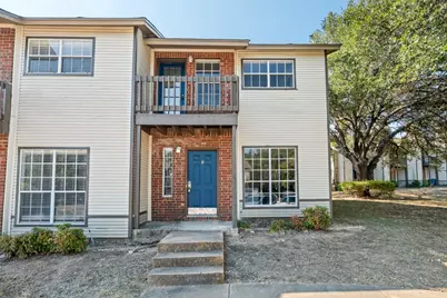 1806 River Crossing Cr Circle #D, Austin, TX 78741 - Photo 7