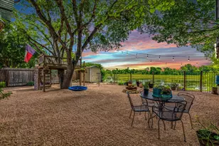 519 S Pauley Dr, Hutto, TX 78634 - Photo 25