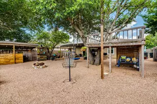 519 S Pauley Dr, Hutto, TX 78634 - Photo 23