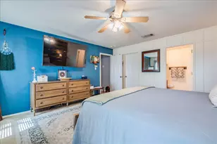 519 S Pauley Dr, Hutto, TX 78634 - Photo 11