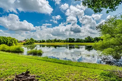 519 S Pauley Drive, Hutto, TX 78634 - Photo 29