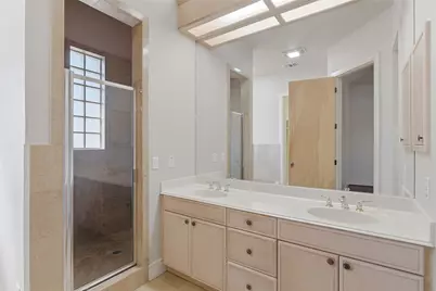 105 Maderas, Seguin, TX 78155 - Photo 15