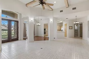 105 Maderas, Seguin, TX 78155 - Photo 5