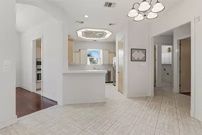 105 Maderas, Seguin, TX 78155 - Photo 9