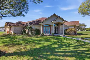 105 Maderas, Seguin, TX 78155 - Photo 1