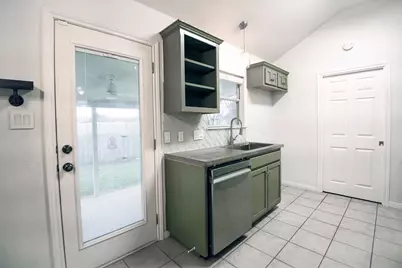 3311 Crystal Circle, Taylor, TX 76574 - Photo 9