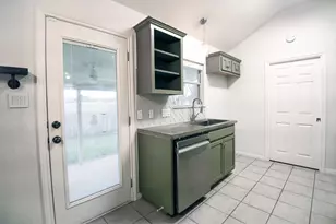 3311 Crystal Cir, Taylor, TX 76574 - Photo 9