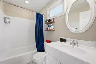 2413 Enfield Rd, Austin, TX 78703 - Photo 17