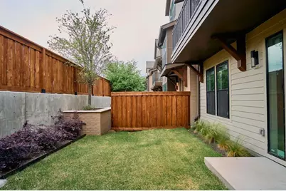 2209 Woodland Avenue #1202, Austin, TX 78741 - Photo 29