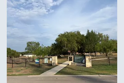 1104 Hilltop Drive, San Marcos, TX 78666 - Photo 35
