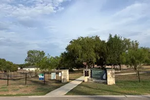 1104 Hilltop Dr, San Marcos, TX 78666 - Photo 35