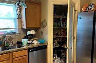 6913 Sabrina Dr, Austin, TX 78747 - Photo 9
