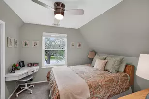 1622 Twin Island Dr Dr, Lockhart, TX 78644 - Photo 23