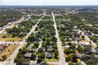 909 E Liberty Avenue, Round Rock, TX 78664 - Photo 7
