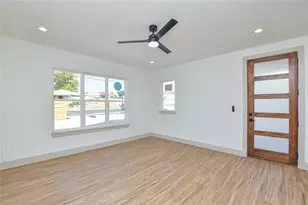 7103 Bennett Ave, Austin, TX 78752 - Photo 3