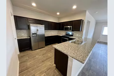 10824 Gonzales Ranger Pass, Austin, TX 78754 - Photo 3