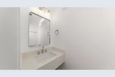 5912 Harold Court #106, Austin, TX 78721 - Photo 15