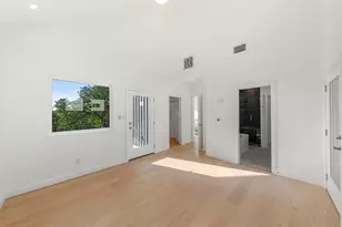 5912 Harold Ct, Austin, TX 78721 - Photo 23