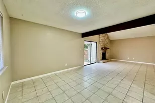 1611 Onion Creek Village Dr, Round Rock, TX 78664 - Photo 7
